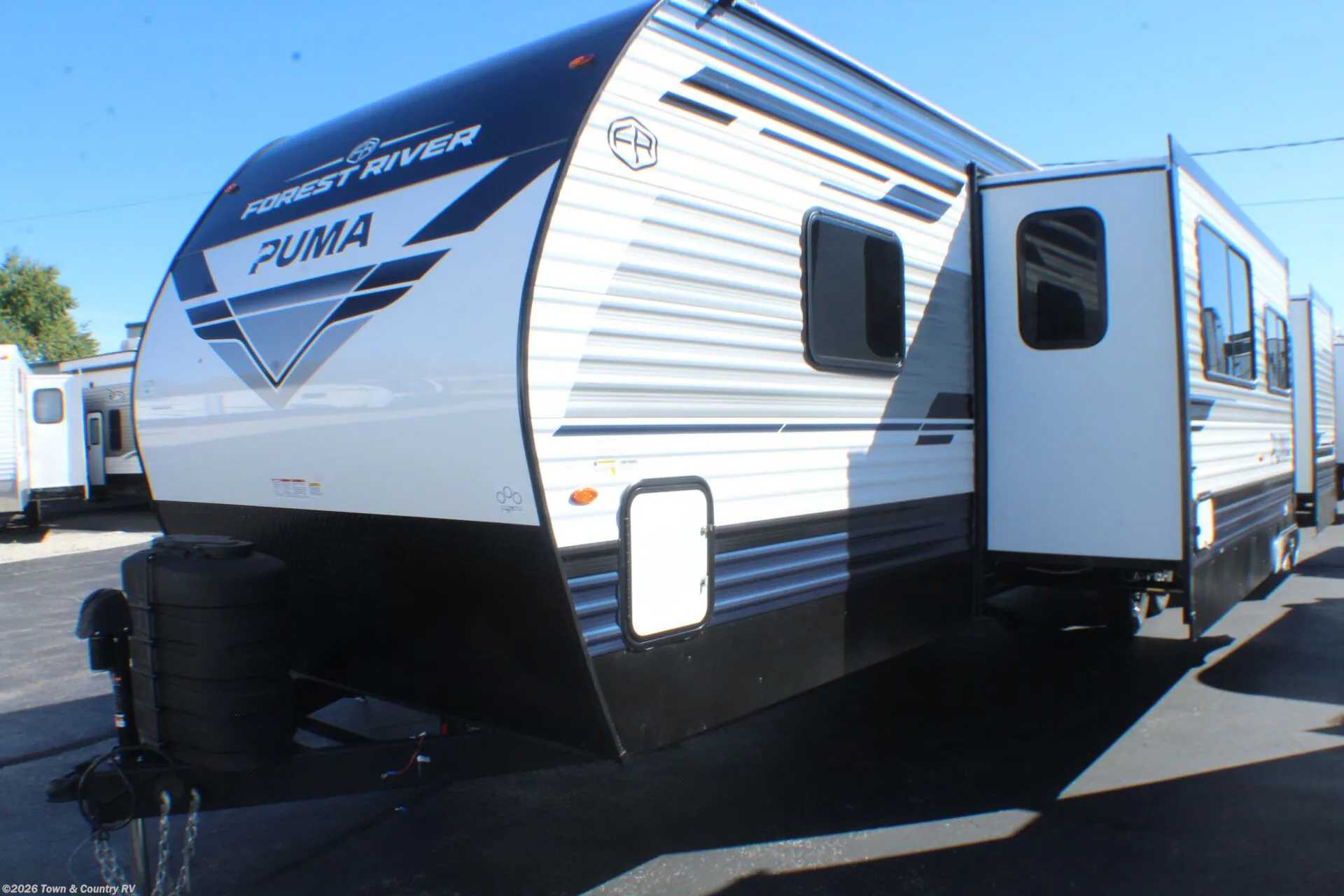 2027 Palomino Puma 31QBBH - Photo 2