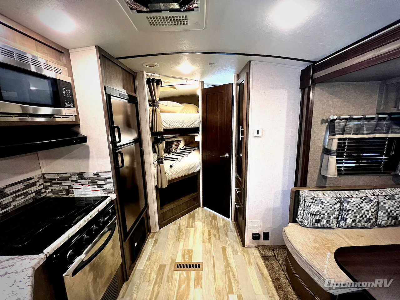 2018 Forest River Surveyor 245BHS — Photo 5
