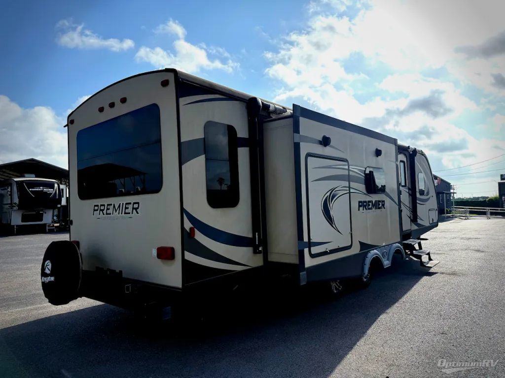 2018 Keystone Premier 30RIPR, Photos photo 2