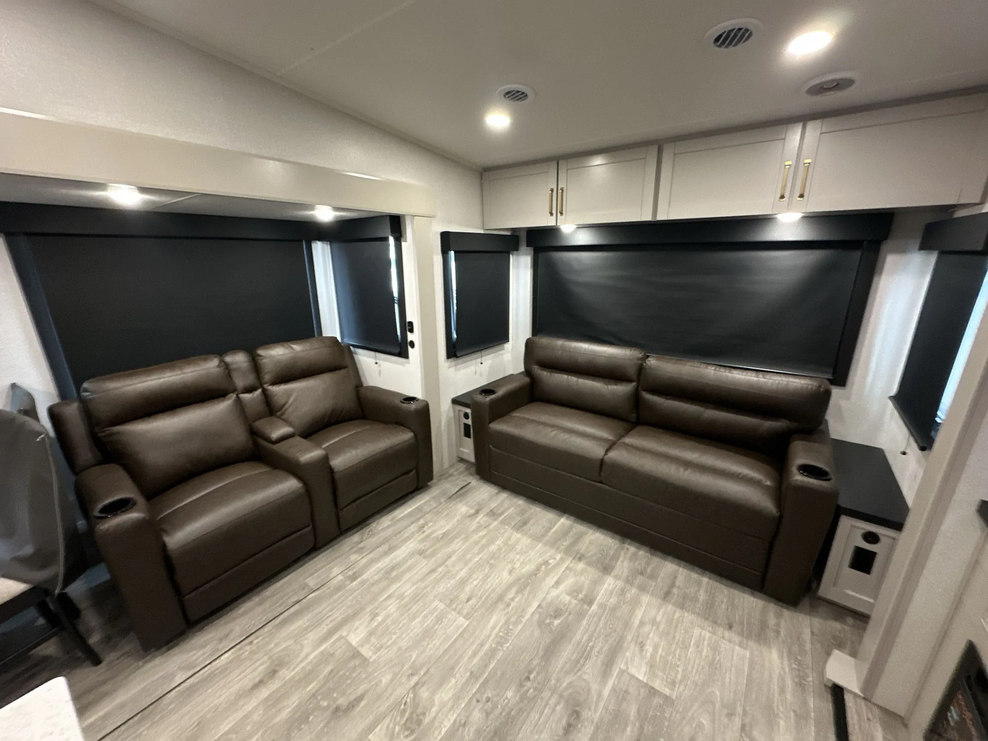 2026 Heartland Sundance 29RLCS — living area main