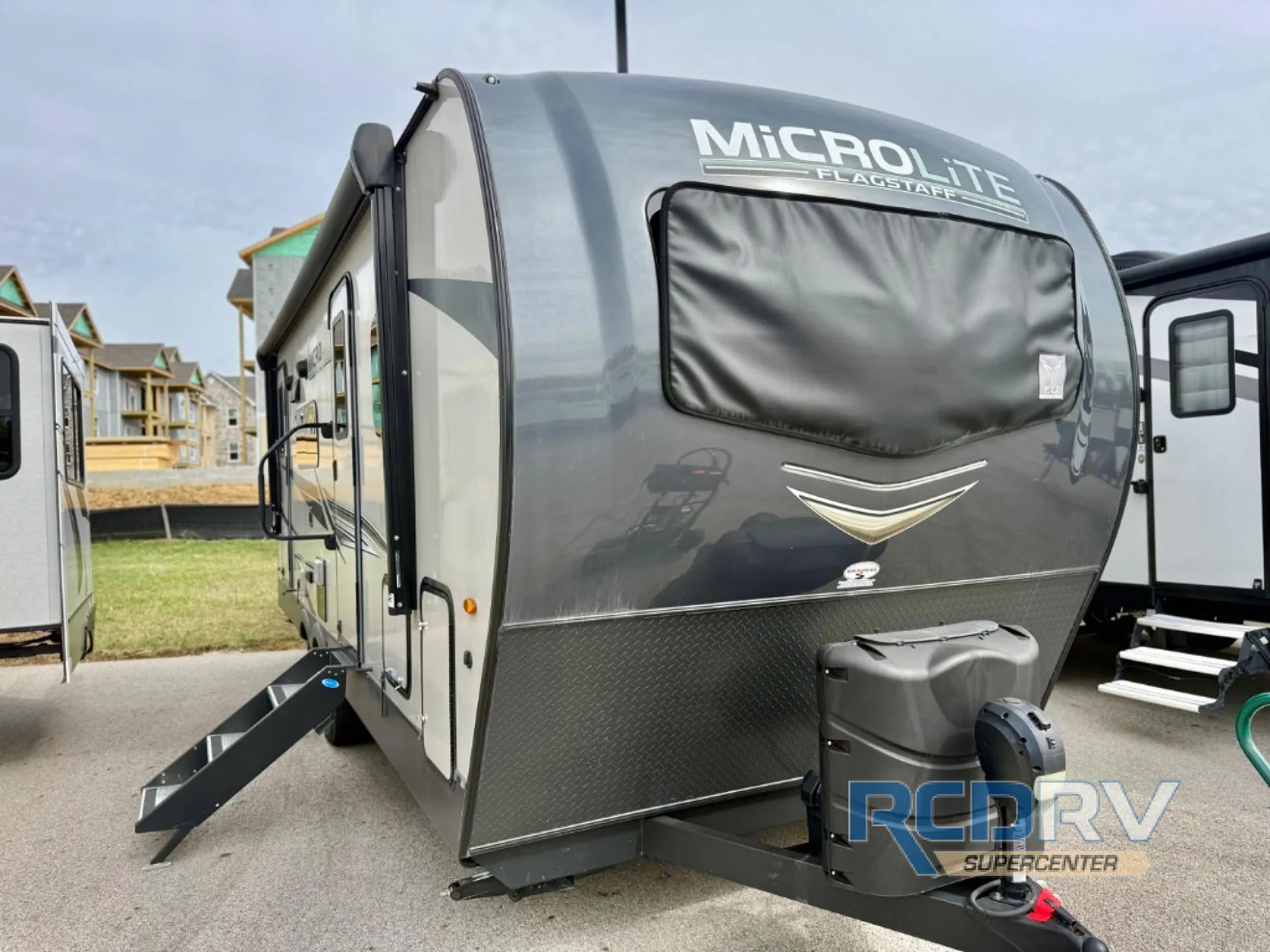 2022 Forest River Flagstaff Micro Lite 25FBS