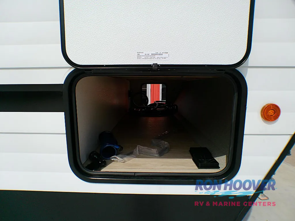 2027 Shasta RVs i-5 Edition 532BEDS, Photos photo 13