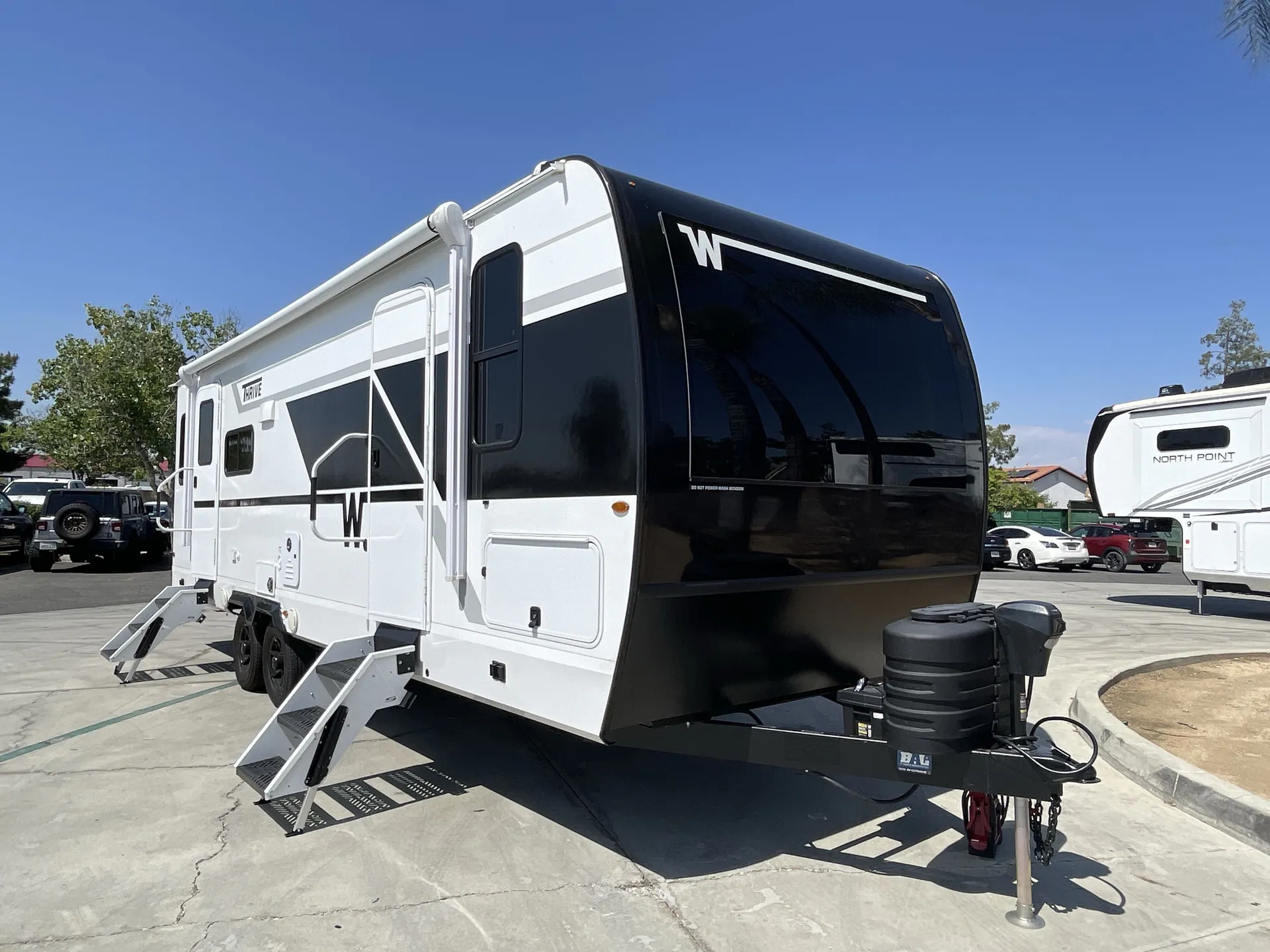 2026 Winnebago Thrive 25RLS - Photo 2