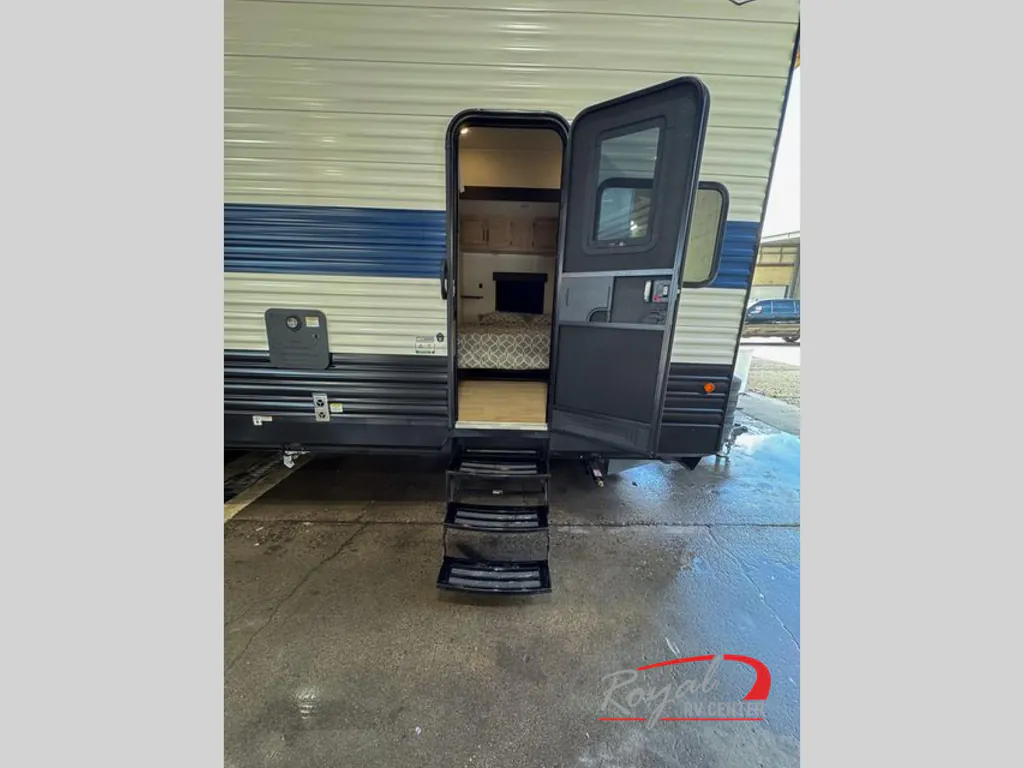 2026 Forest River Cherokee Timberwolf 39DC, Photos photo 6