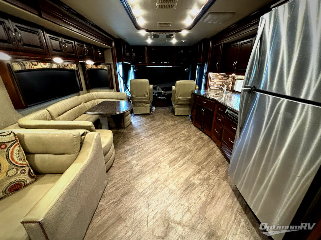 2017 Fleetwood Pace Arrow LXE 38K, Photos photo 5