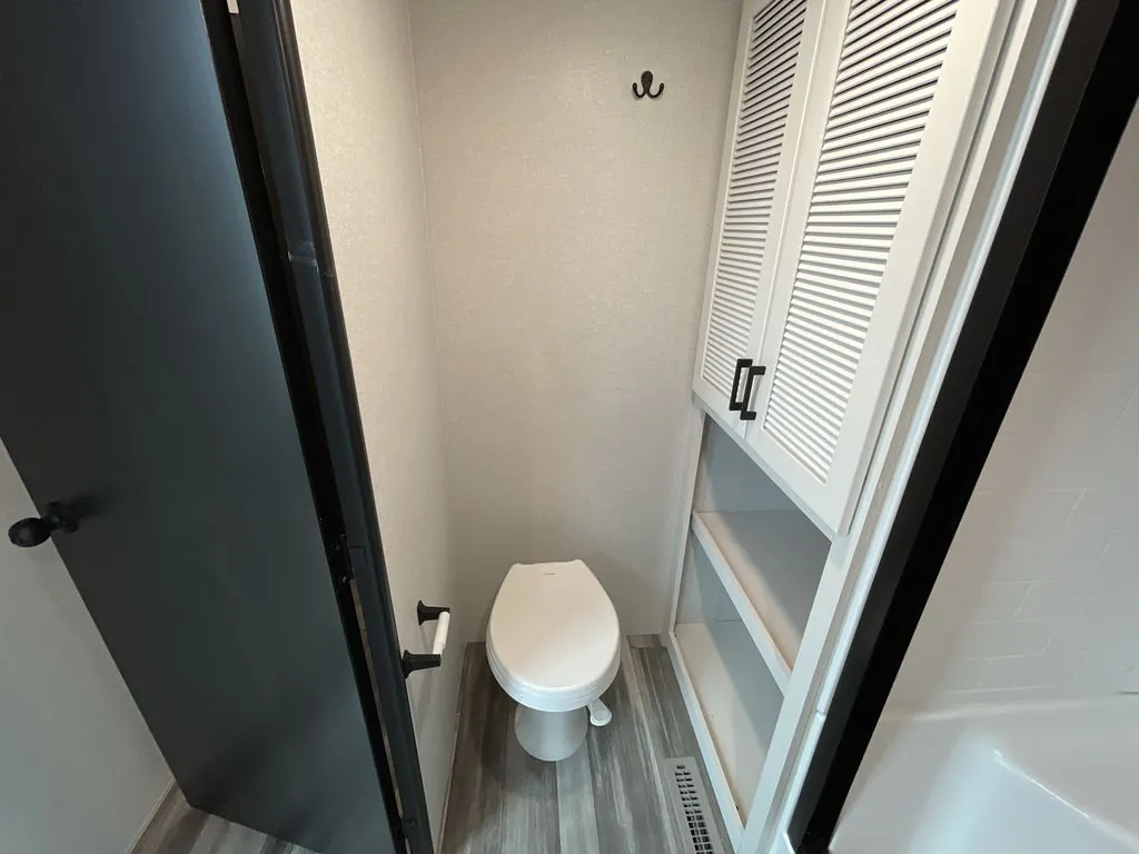 2026 Jayco Jay Flight Bungalow 401LOFT DS, Photos photo 19