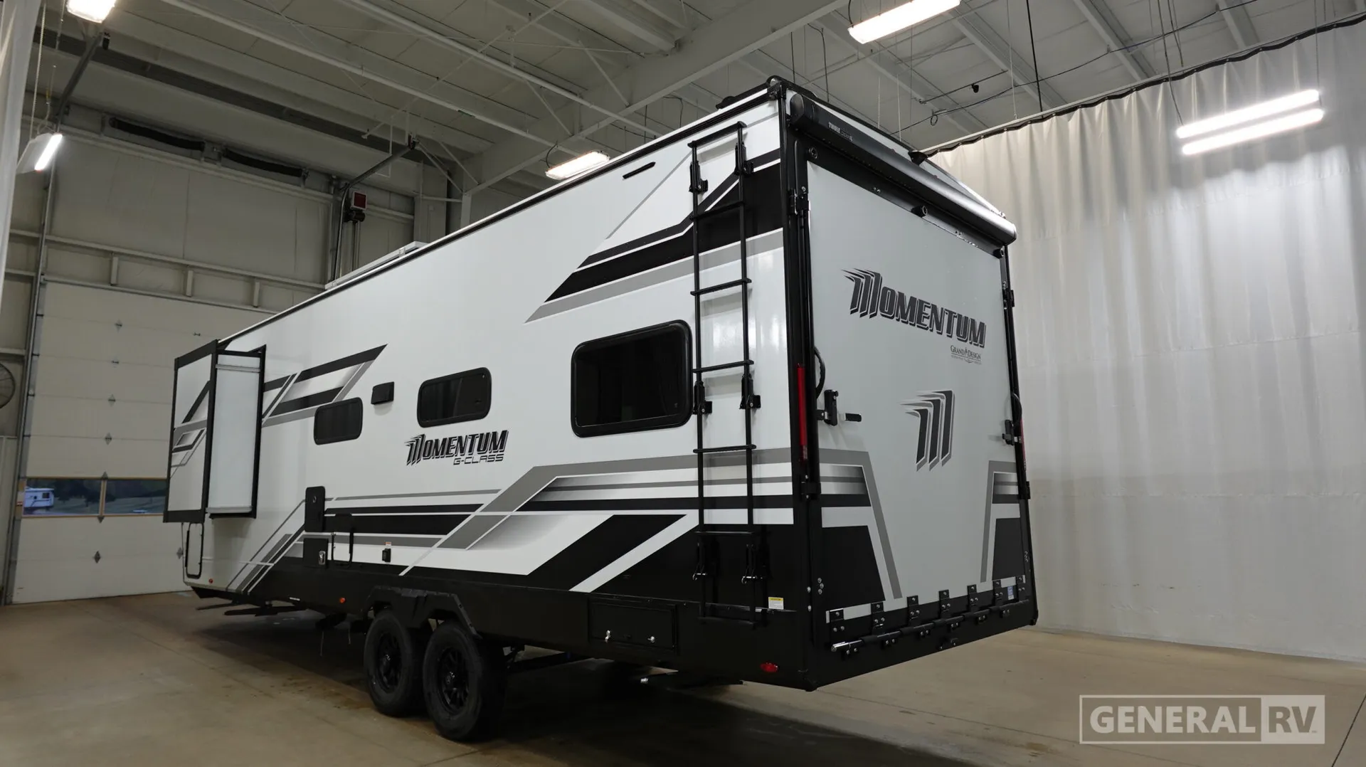 2026 Grand Design Momentum G-Class 27G - Photo 4
