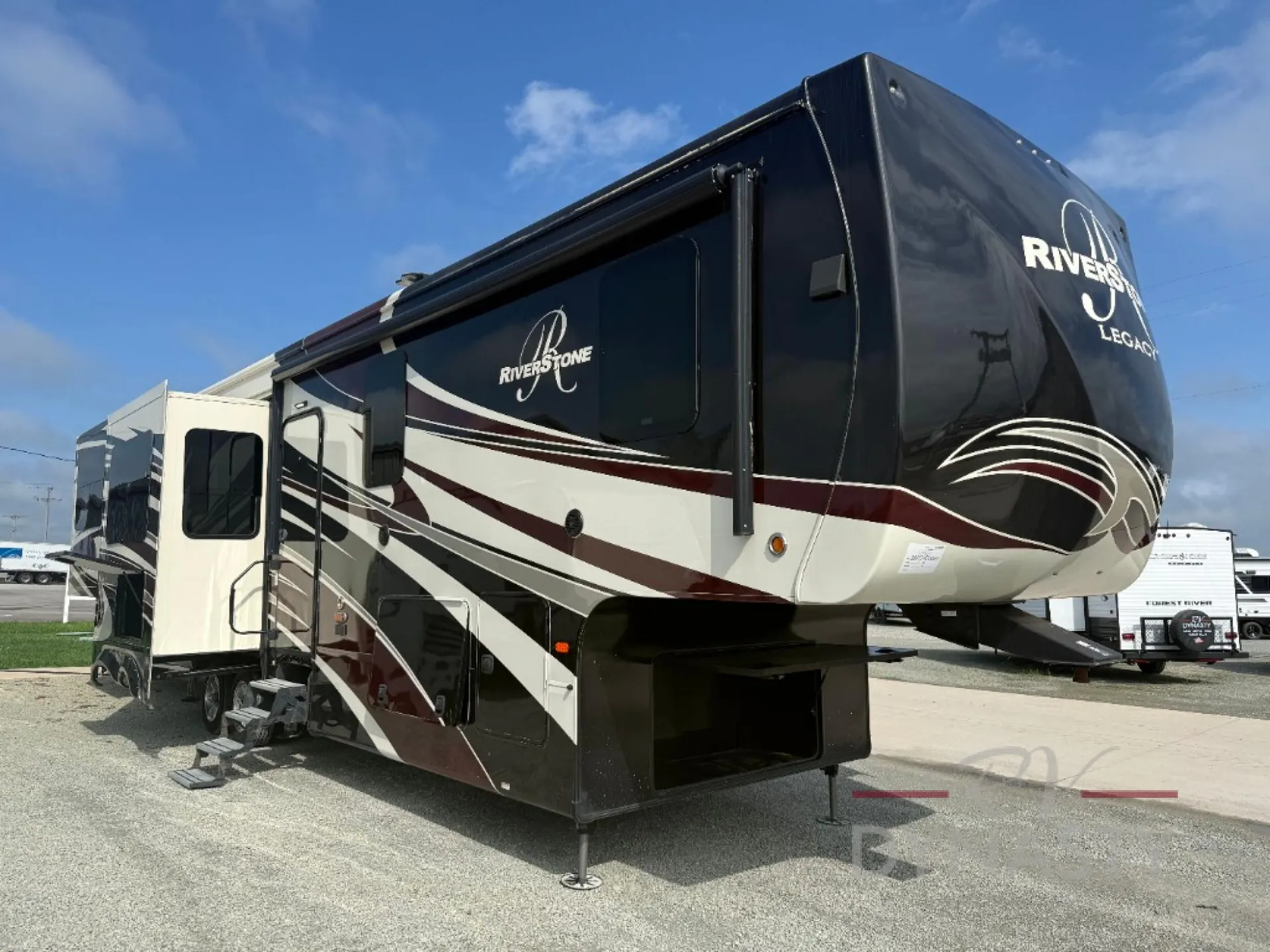 2019 Forest River RiverStone Legacy 38RE - Photo 2