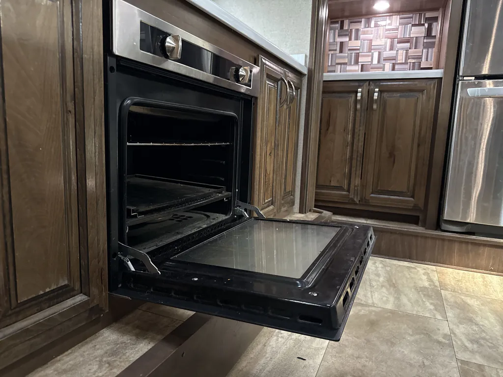 2018 Forest River RiverStone 39FK, Photos photo 10