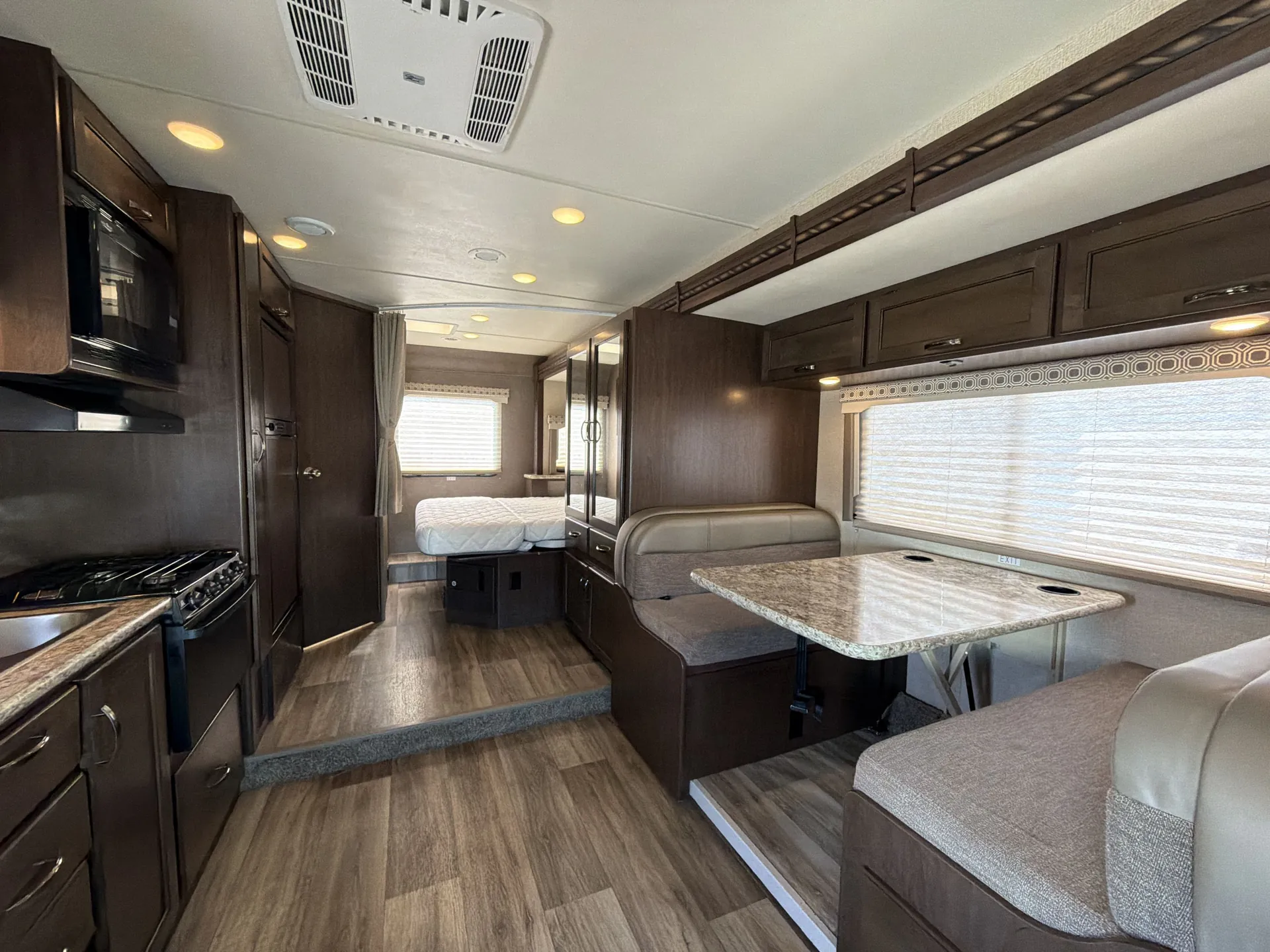 2017 Thor Motor Coach Four Winds 24F — living area main
