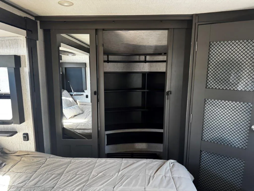 2021 Grand Design Momentum 397TH, Photos photo 29