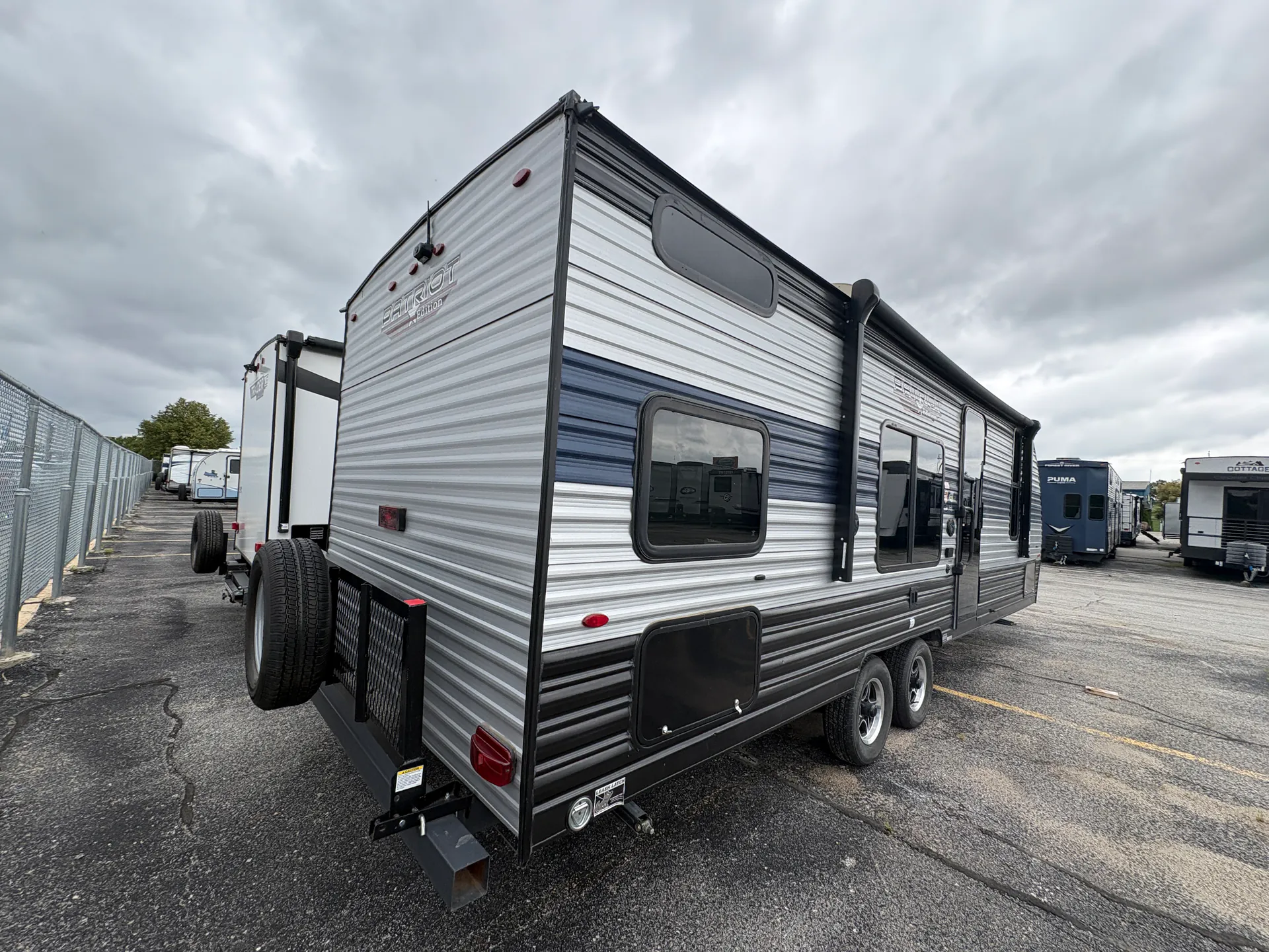 2022 Forest River Cherokee Grey Wolf 26DJSE — Photo 6