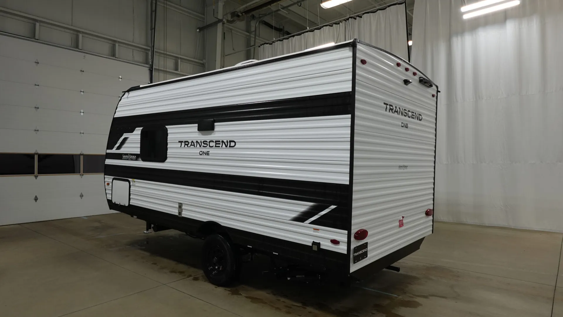 2026 Grand Design Transcend One 151RB - Photo 4