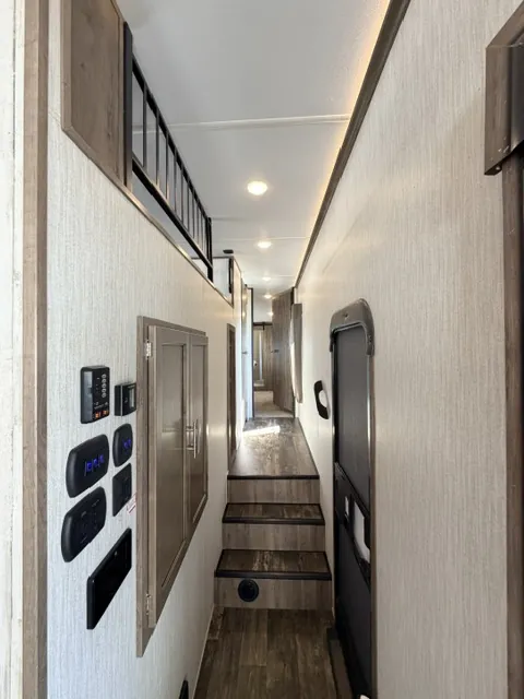 2019 Forest River Sabre 36BHQ, Photos photo 27