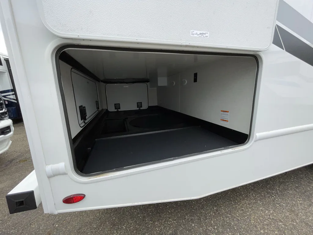 2026 Thor Motor Coach Freedom Elite 28HZ, Photos photo 22