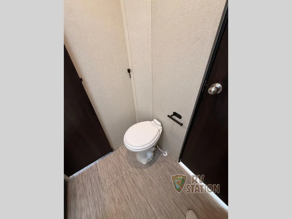 2020 Prime Time LaCrosse 3380IB, Photos photo 31