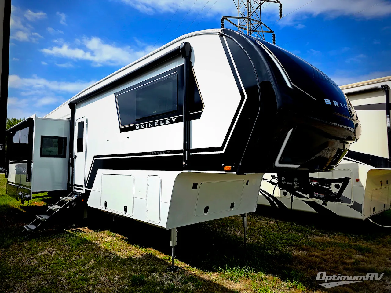 2025 Brinkley Model Z 3300