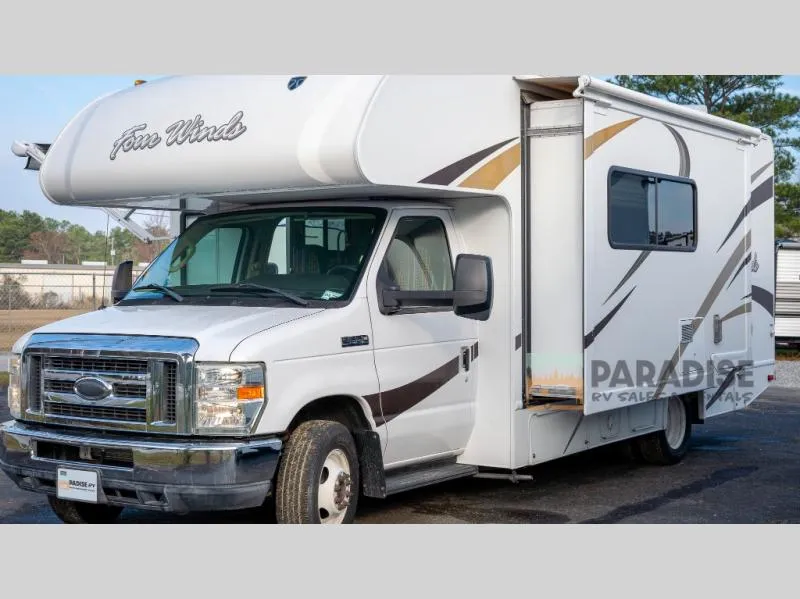 2015 Thor Motor Coach Four Winds 24C - Photo 3