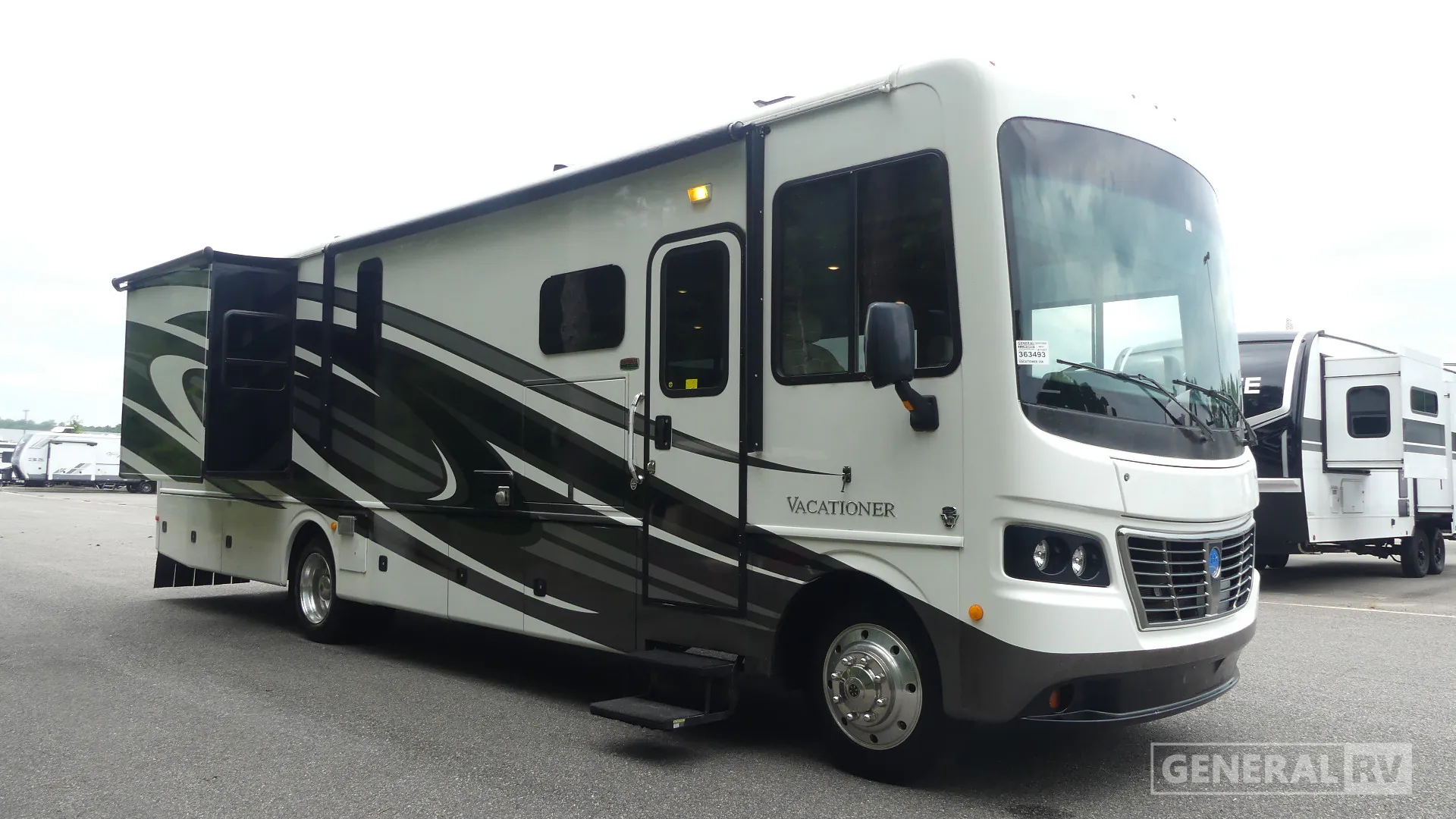 2017 Holiday Rambler Vacationer 35K - Photo 2
