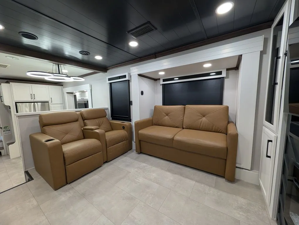 2025 Forest River RiverStone 425FO, Photos photo 23