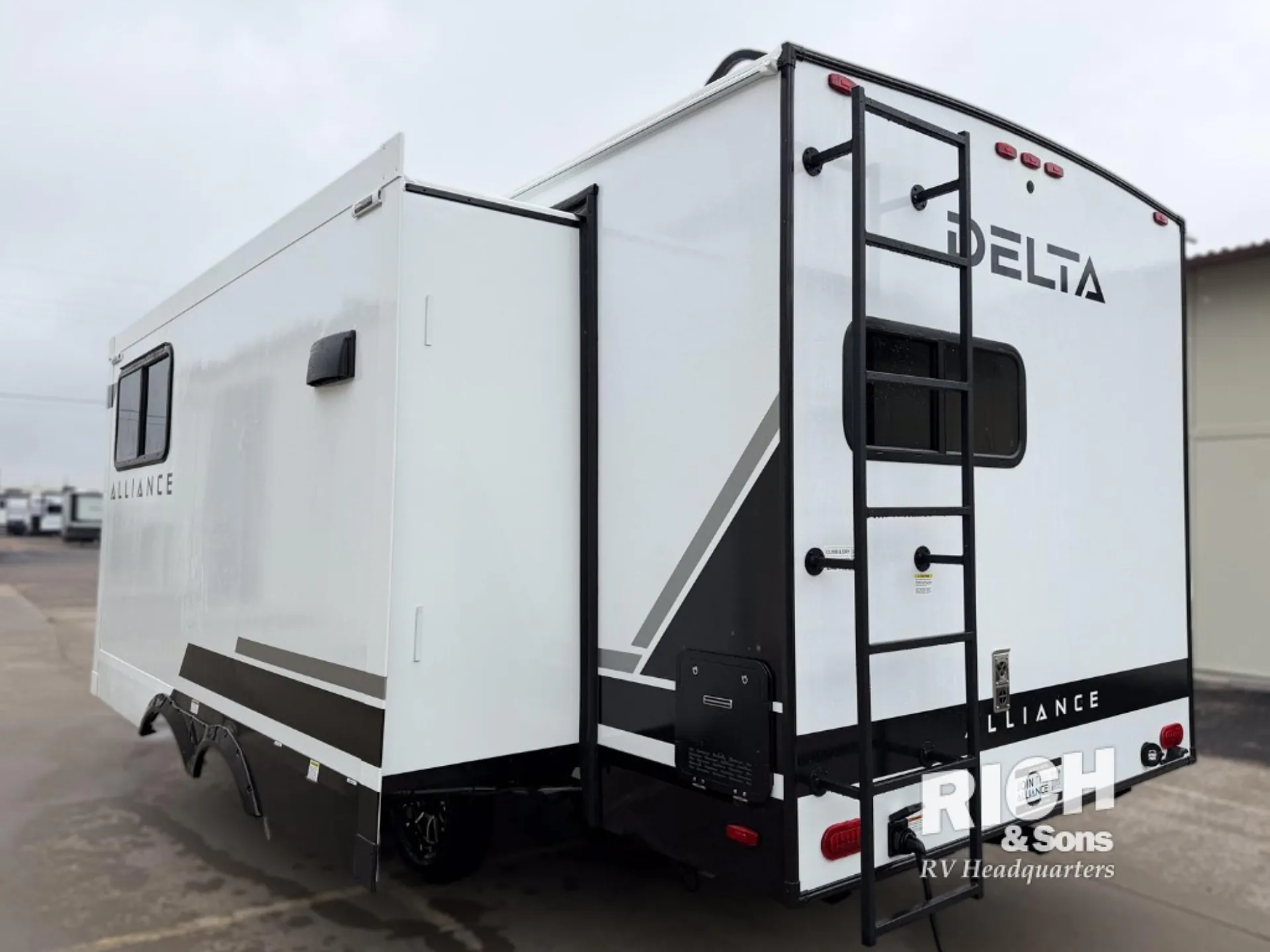 2027 Alliance RV Delta ML216 - Photo 4
