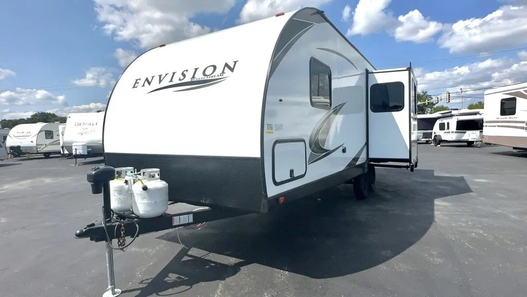 2023 Gulf Stream Envision 25RLD - Main photo