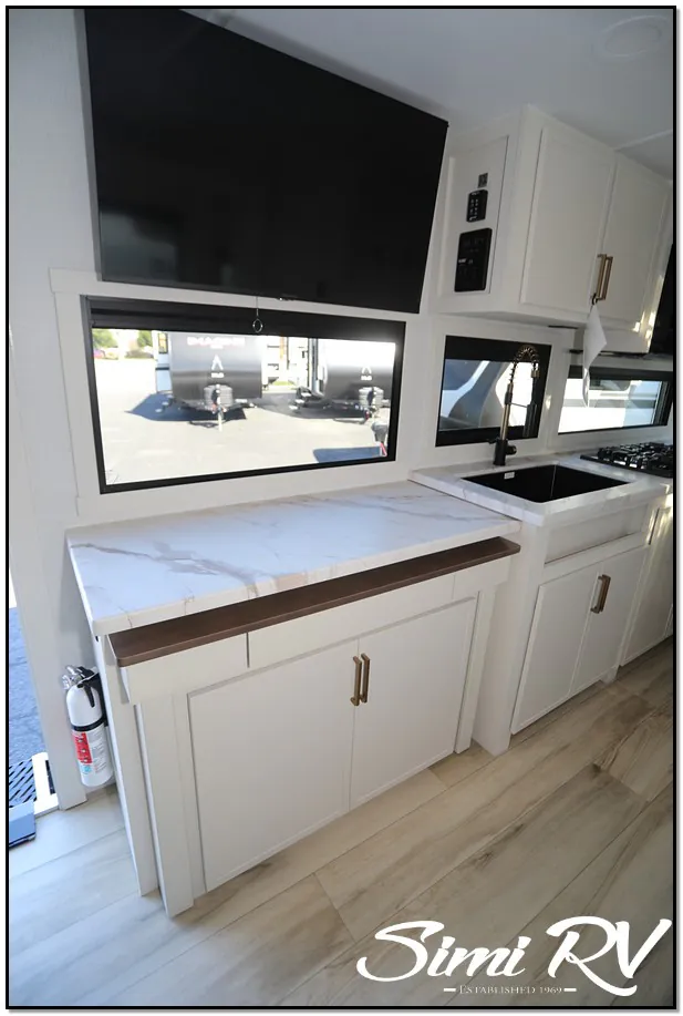 2026 Brinkley Model Ix 20X, Photos photo 25