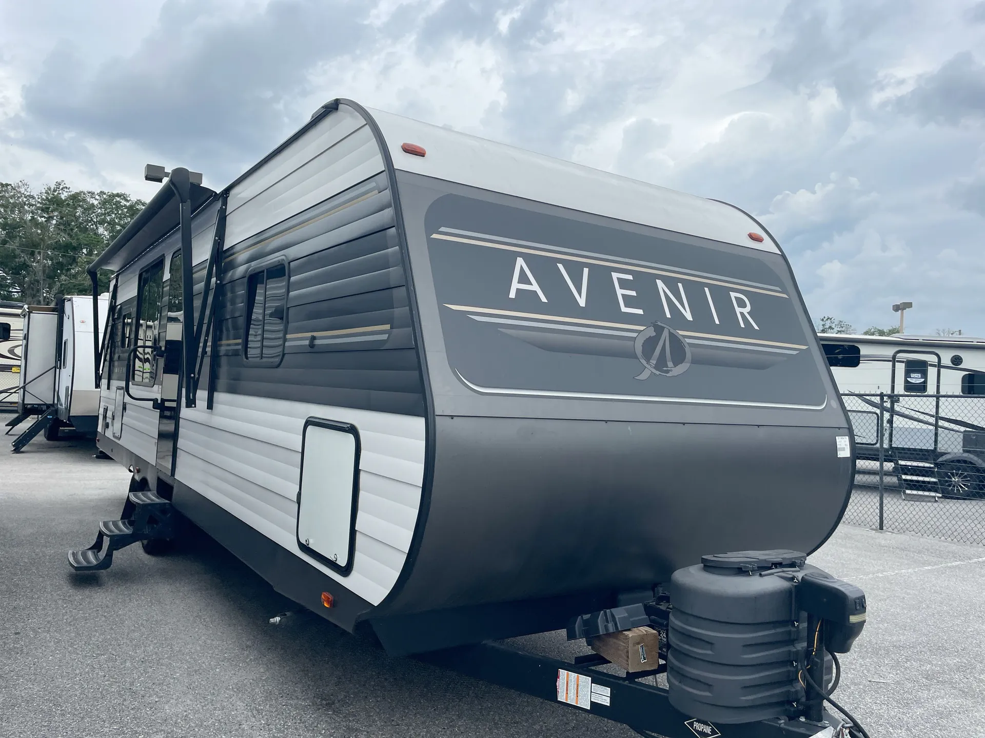2024 Cruiser RV Avenir 29RK - Photo 2