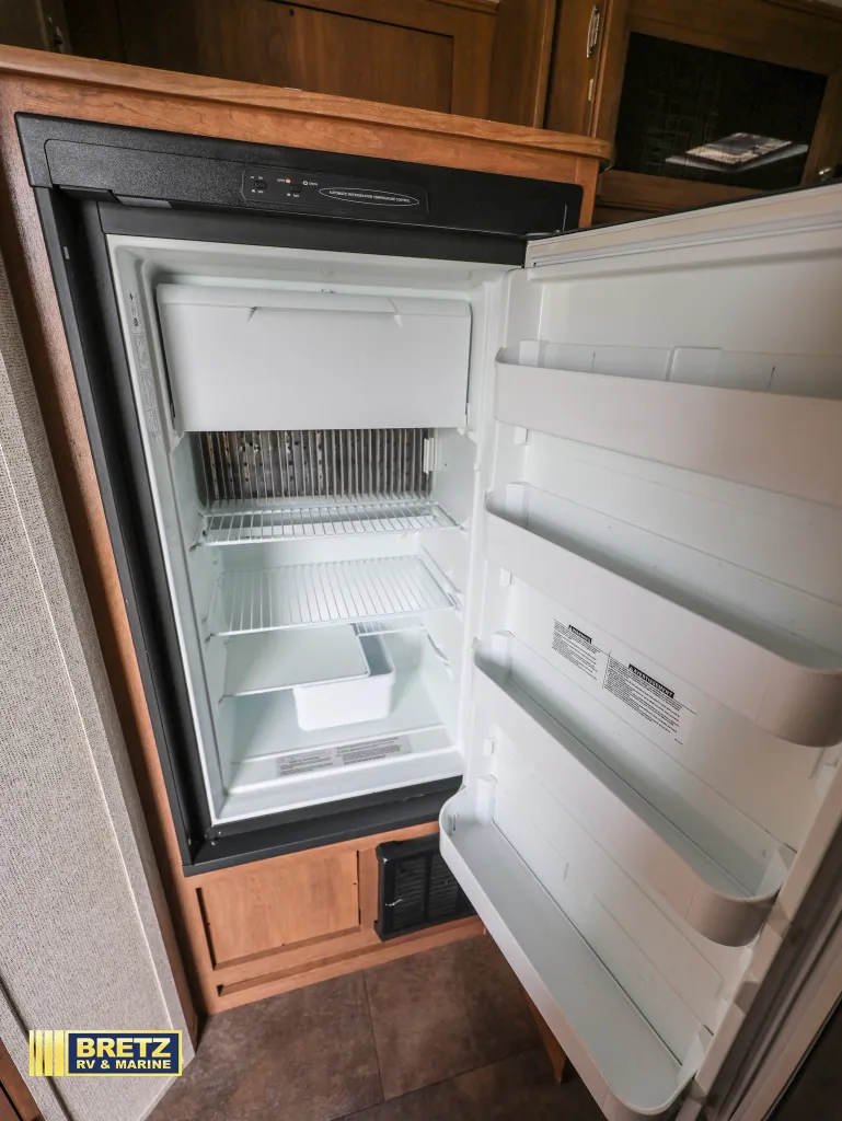 2017 Coachmen Apex Nano 15X - Photo 3