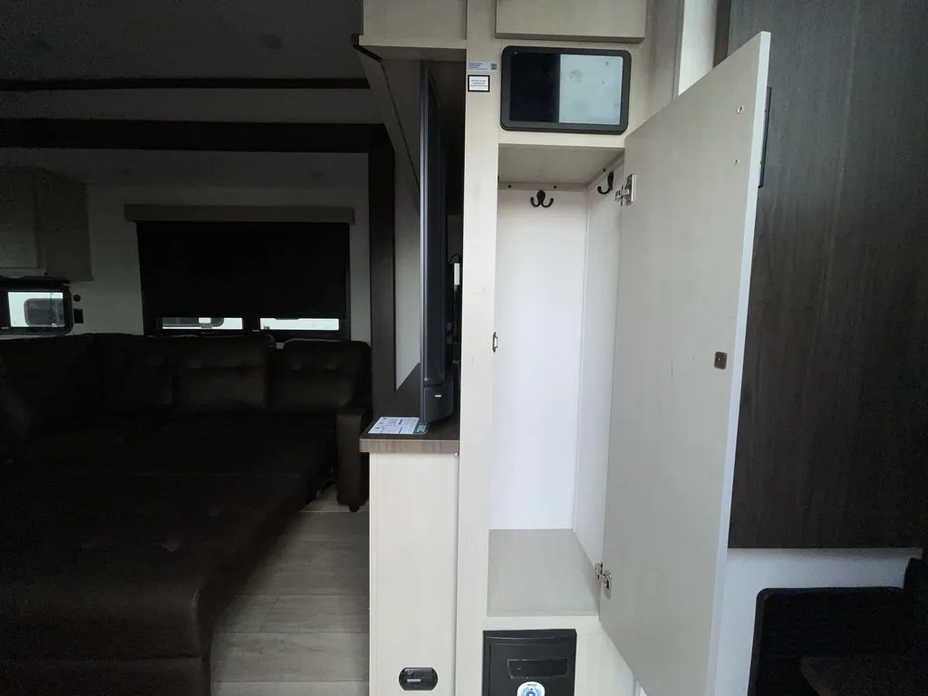 2027 Forest River RV Wolverine 32JF, Photos photo 40