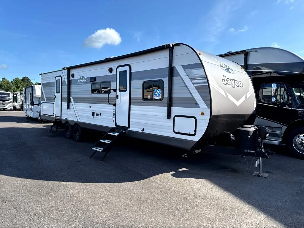 2027 Jayco Jay Flight SLX 321BDS - Photo 2