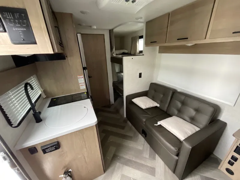 2022 Ember RV Overland 170MBH - Photo 4
