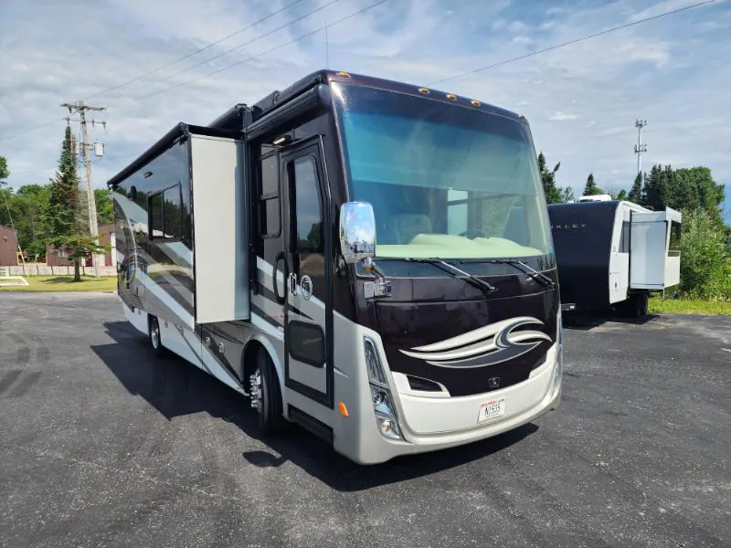 2017 Tiffin Allegro Breeze 31 BR - Photo 2
