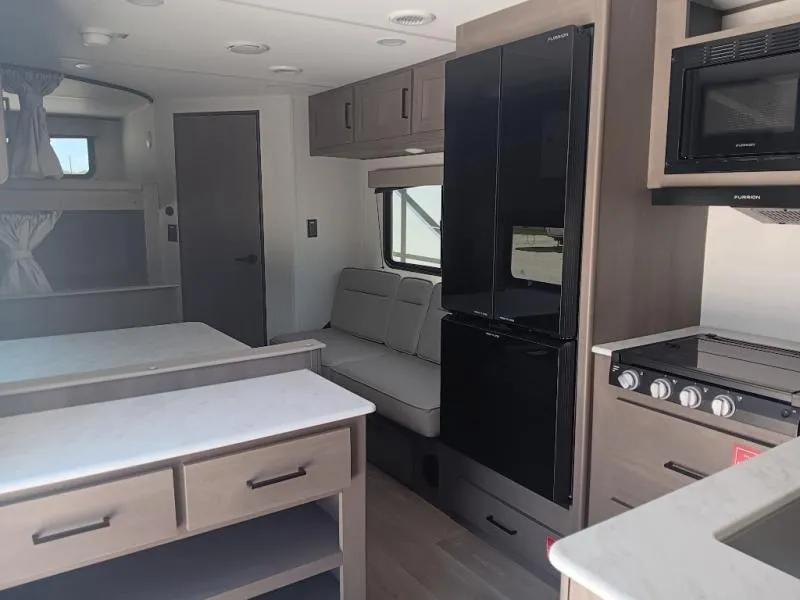 2026 Grand Design Transcend Xplor 24BHX - Photo 3