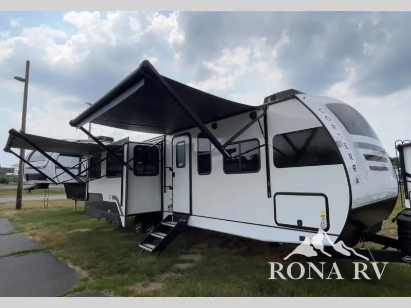 2025 Heartland Corterra 30.3 RL - Photo 2