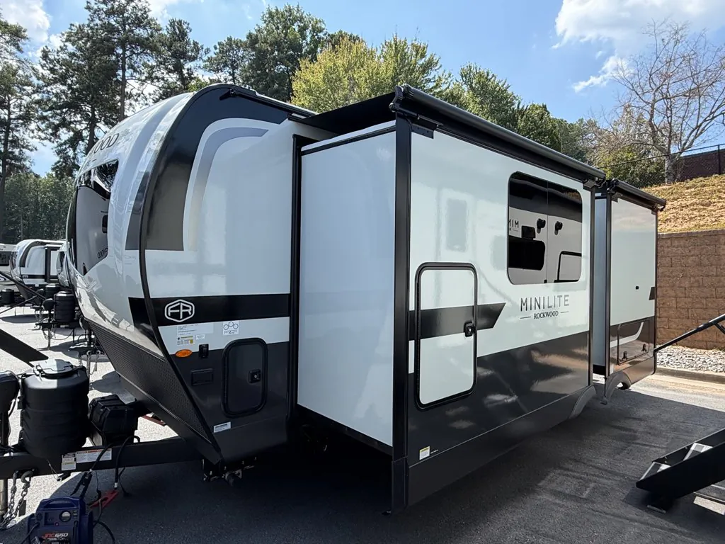 2027 Forest River Rockwood Mini Lite 2523MBR - Photo 4