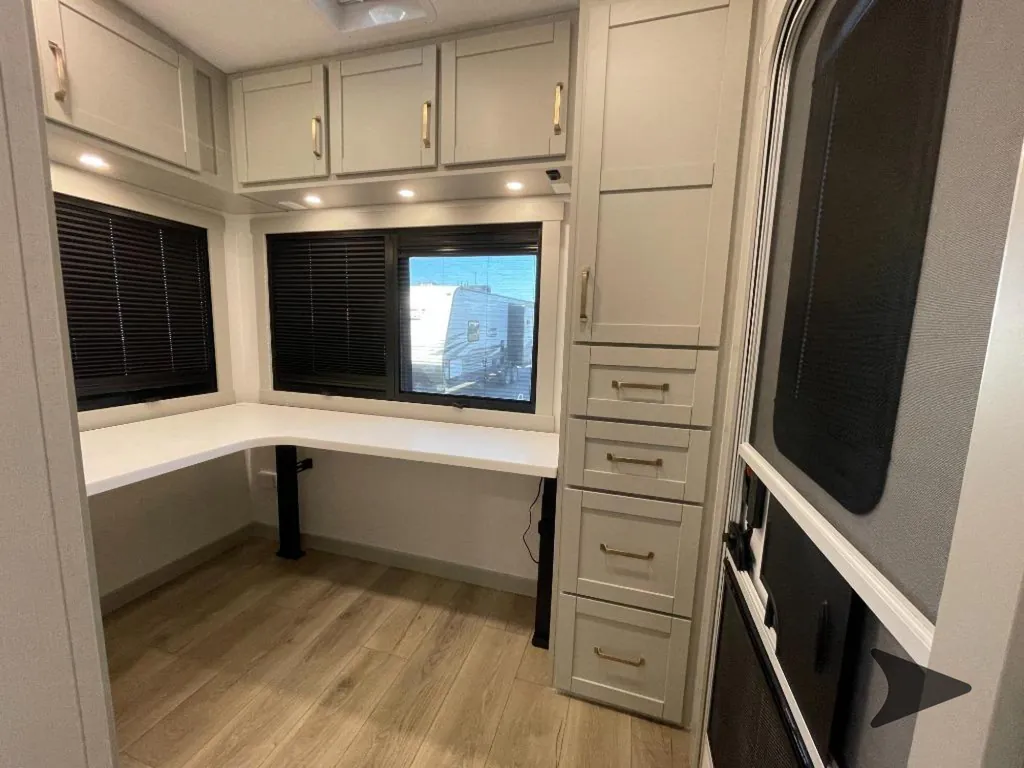 2026 Brinkley Model Z 3515, Photos photo 20