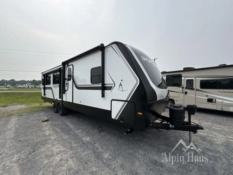 2026 Grand Design Imagine 2970RL - Photo 3