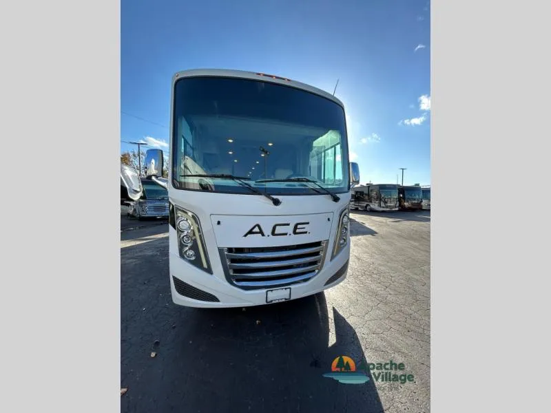 2023 Thor Motor Coach A.C.E 32B - Photo 4