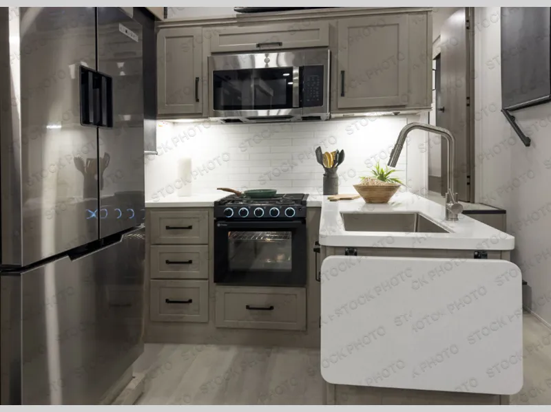 2027 Grand Design Momentum G-Class 325G - Photo 4