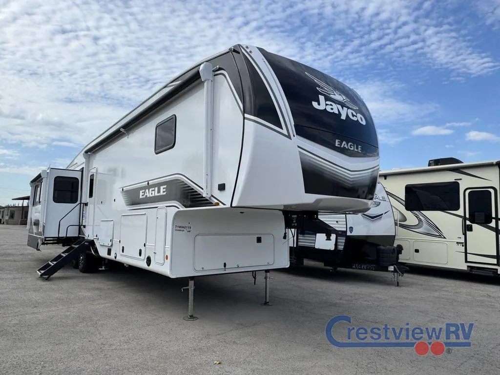 2026 Jayco Eagle 355MBQS - Photo 3