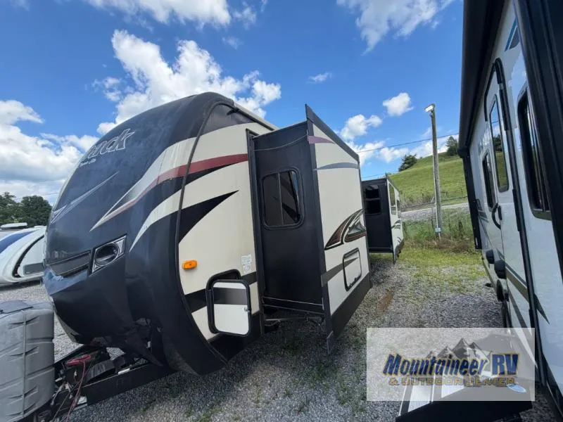 2014 Keystone RV Outback 277RL - Photo 3