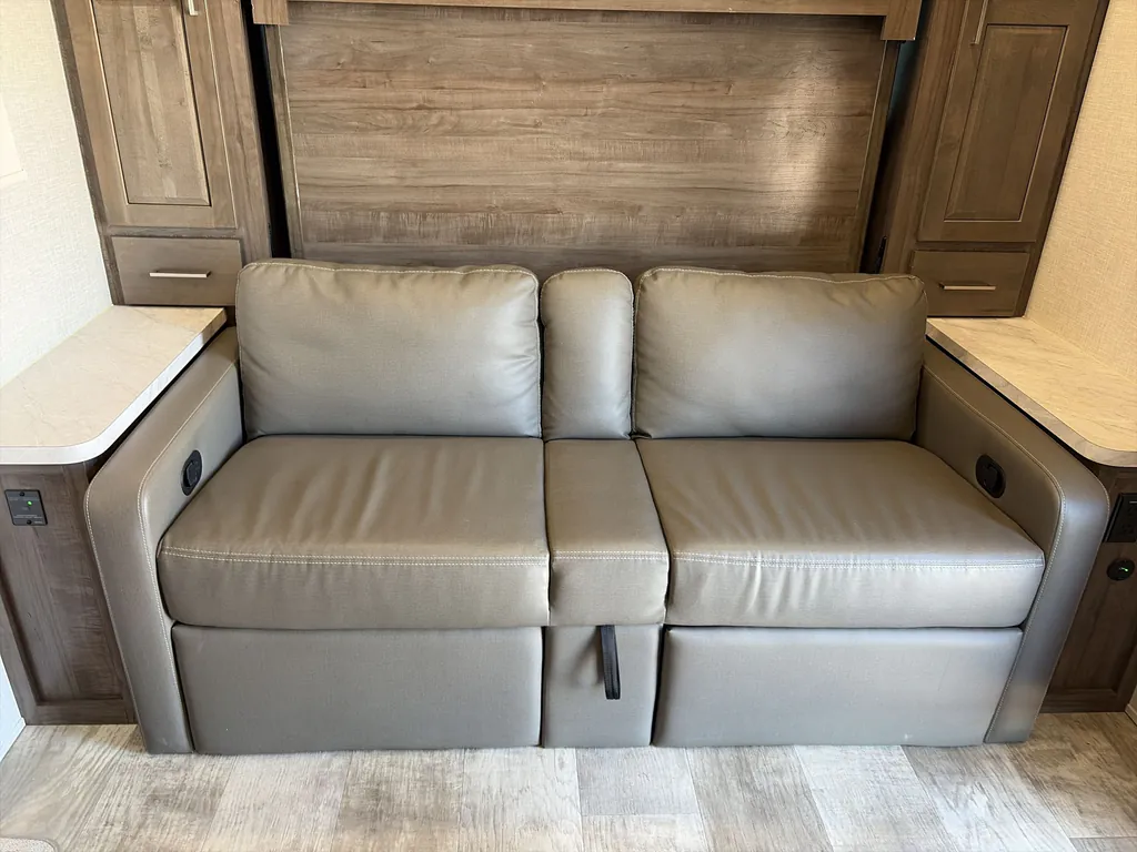 2023 Forest River Flagstaff Micro Lite 25BRDS, Photos photo 2