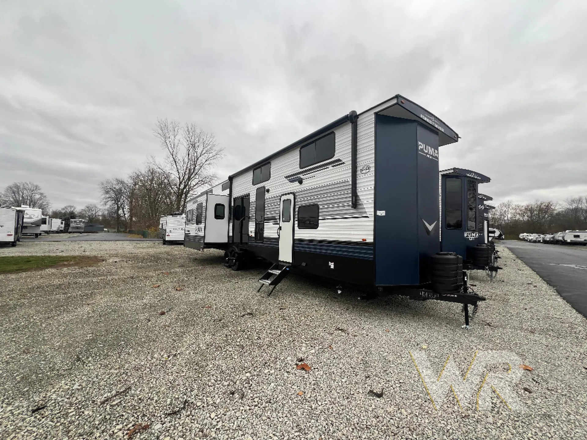 2026 Palomino Puma Destination 401RLFT - Photo 2