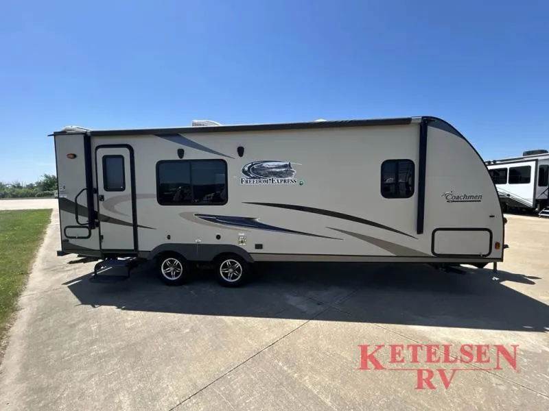 2014 Coachmen Freedom Express 246RKS - Photo 2