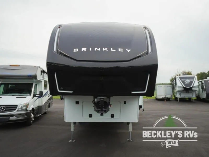 2026 Brinkley Model Z 2670 - Photo 3