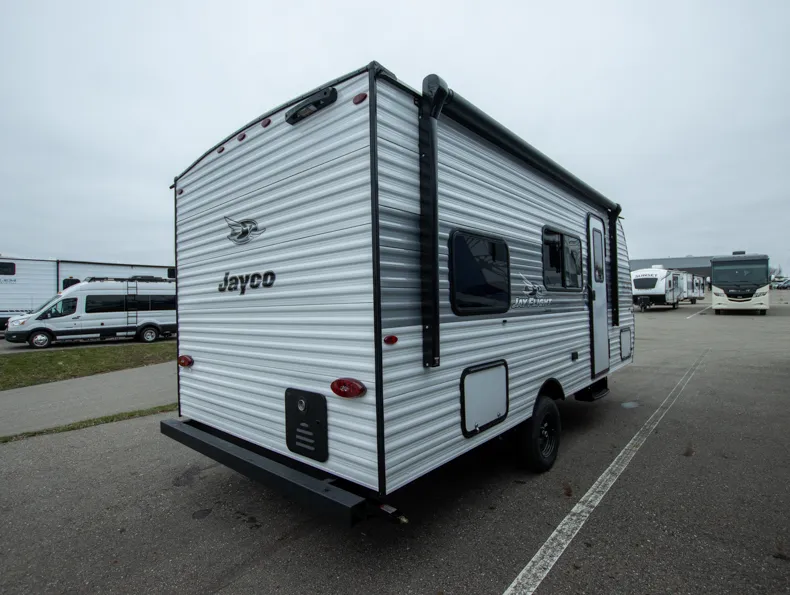 2026 Jayco Jay Flight SLX 172DB - Photo 3