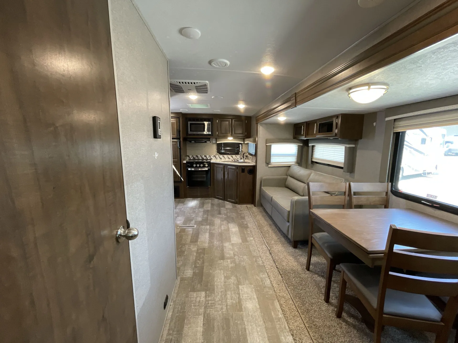 2021 Forest River Rockwood Ultra Lite 2614BS — living area main