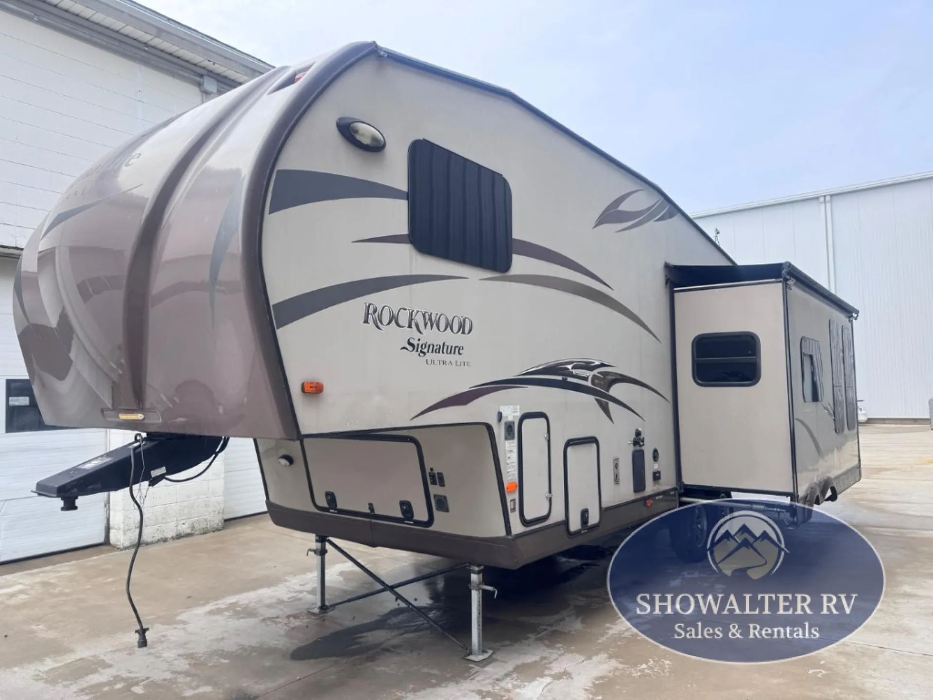 2015 Forest River Rockwood Signature Ultra Lite 8280WS - Photo 3