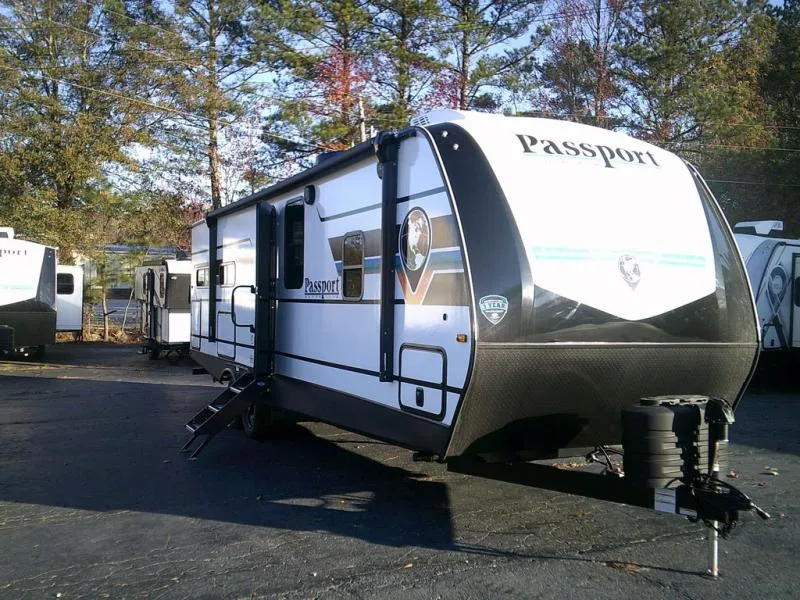 2025 Keystone RV Passport Super Lite 2700RK - Photo 2